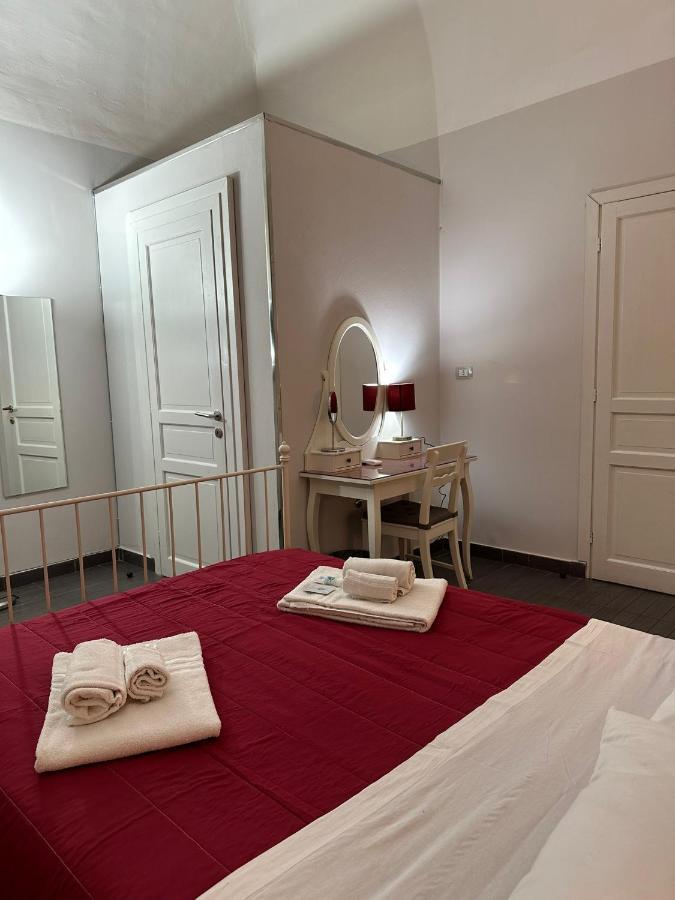 Etna Rooms Катания Экстерьер фото