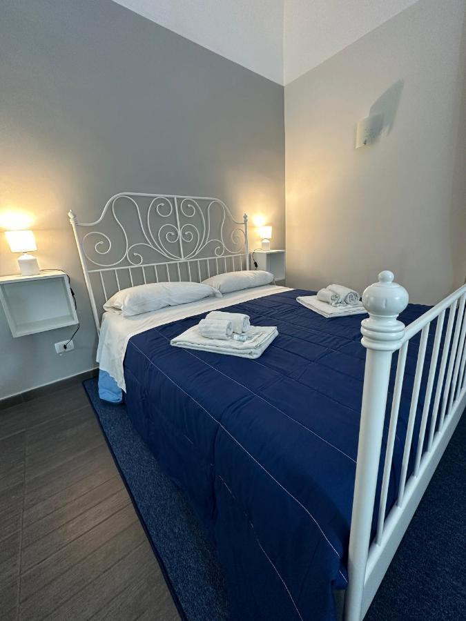 Etna Rooms Катания Экстерьер фото